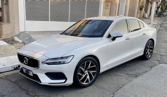 VOLVO S60 2.0 T4 MOMENTUM GASOLINA 4P AUTOMÁTICO